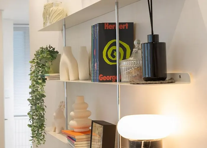 Your Moment Hostel,seoul Apartment