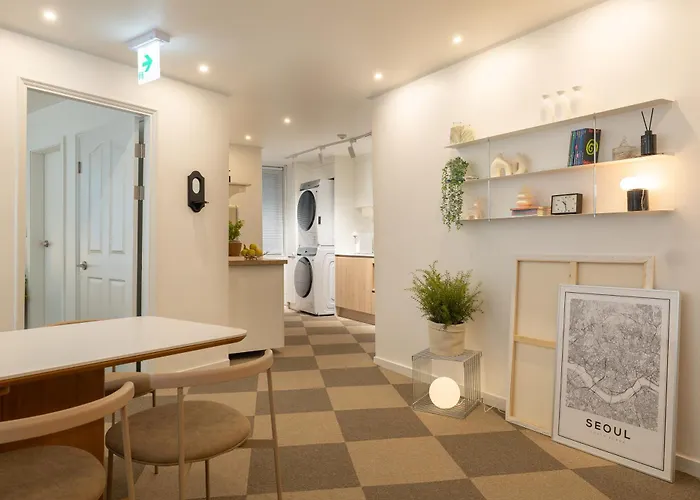 Your Moment Hostel,seoul アパート